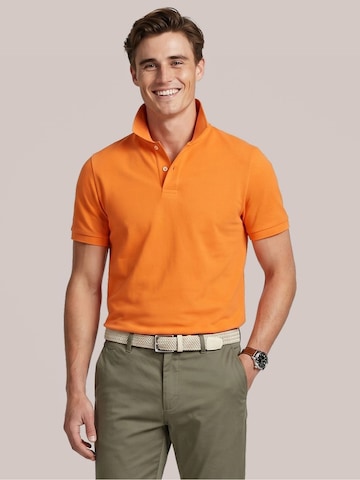 Steppin' out Shirt in Orange