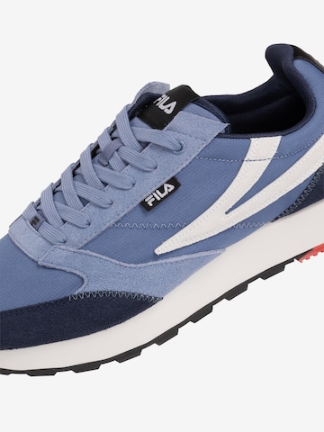 Baskets basses 'RUN FORMATION' FILA en bleu