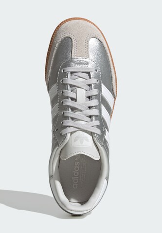 Baskets 'Samba' ADIDAS ORIGINALS en argent