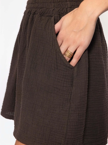 SASSYCLASSY Loose fit Trousers in Brown