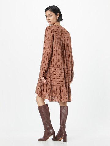 Sublevel Dress in Brown