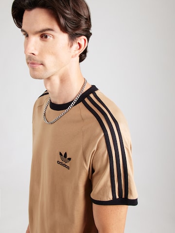 ADIDAS ORIGINALSMajica 'Adicolor Classics' - smeđa boja