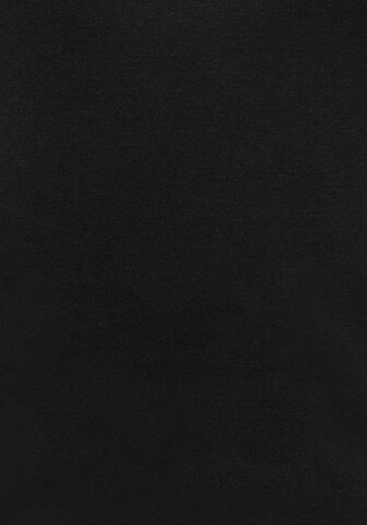 s.Oliver - Camisa em preto