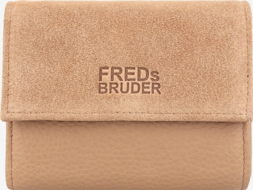 FREDsBRUDER Wallet in Beige: front