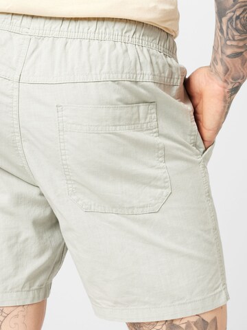Regular Pantalon Cotton On en blanc