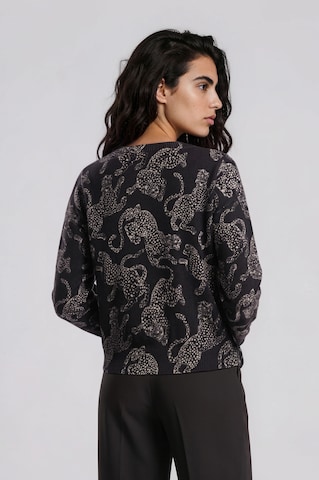 Milano Italy Pullover mit Leo-Design in Braun