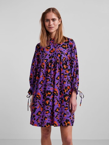 Robe-chemise 'SILLE' PIECES en mélange de couleurs : devant