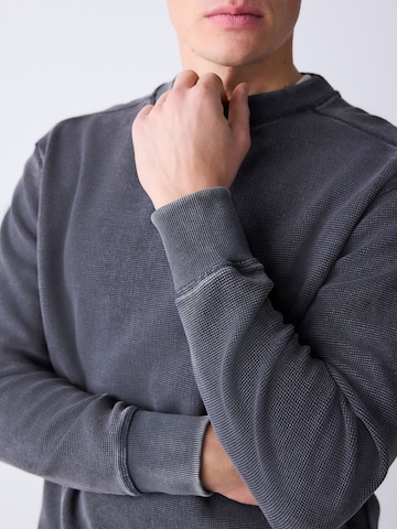 Next - Sweatshirt em preto