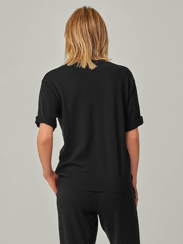 YOU LOOK PERFECT Shirt 'Elfie' in Black