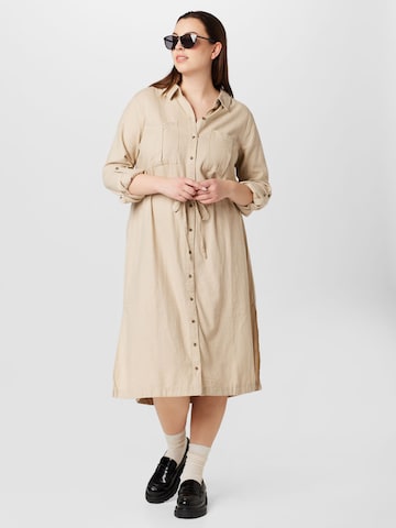 ONLY Carmakoma - Vestido camisero 'Caro' en beige