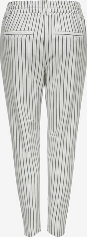 ONLY Slim fit Pleat-Front Pants 'Poptrash' in White