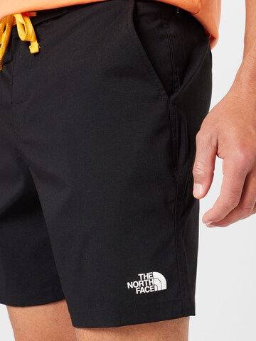 Pantaloni scurți apă de la THE NORTH FACE pe negru