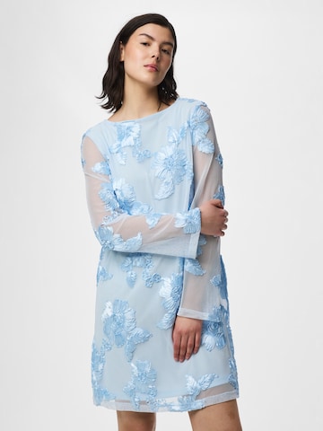 Rochie 'PCEVA' de la PIECES pe albastru: față