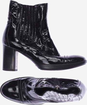 Baldinini Dress Boots in 37 in Black: front