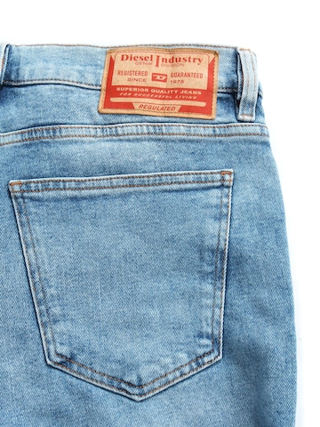 Coupe slim Jean 'D-STRUKT-R R9B92' DIESEL en bleu