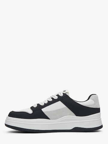 ES8 Sneaker low '23012' i hvid