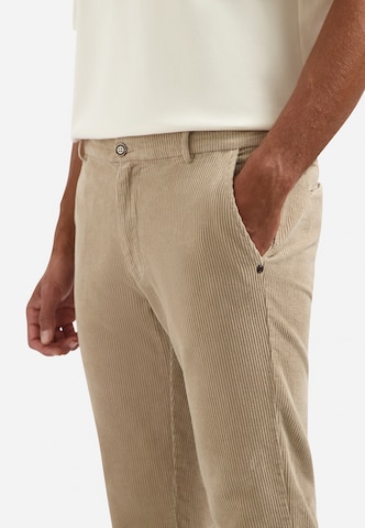 No Excess Regular Hose in Beige