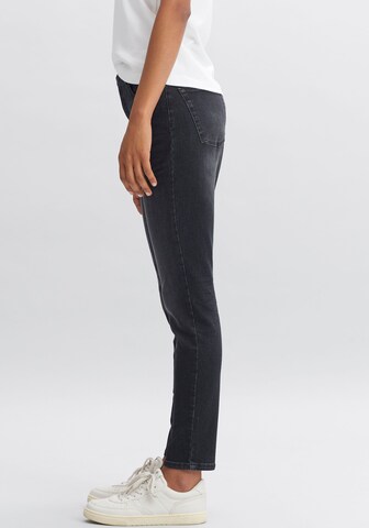 OPUS Slimfit Jeans in Schwarz