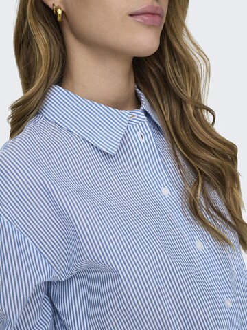 JDY Blouse in Blue