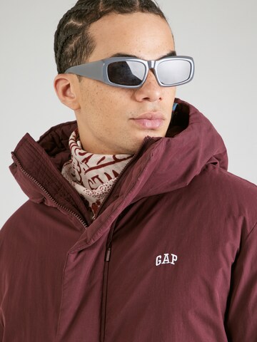 GAP Зимняя куртка в Красный