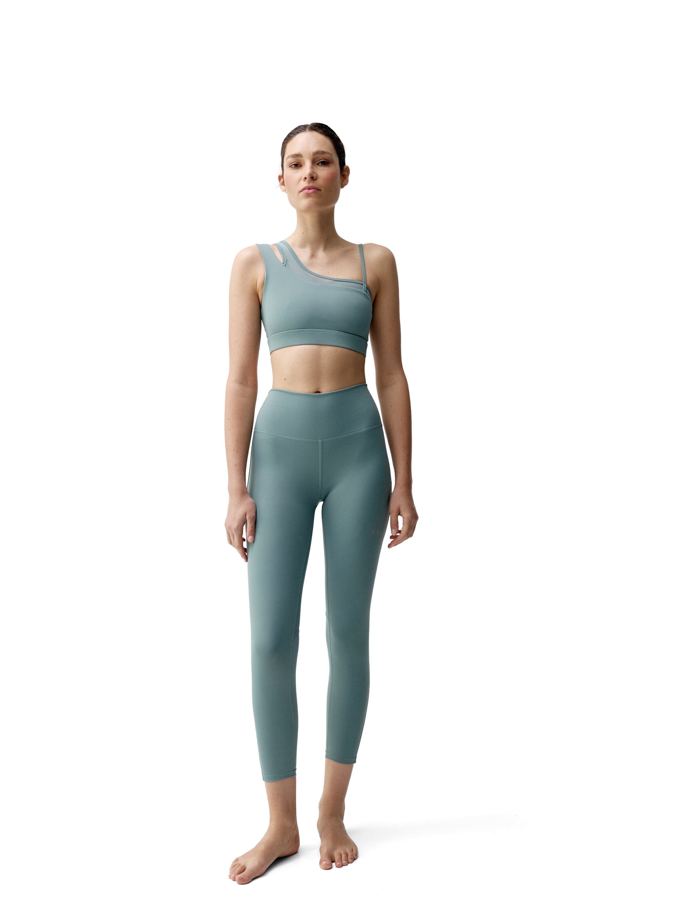 Born Living Yoga Wintermantel ' Karma ' in Groen