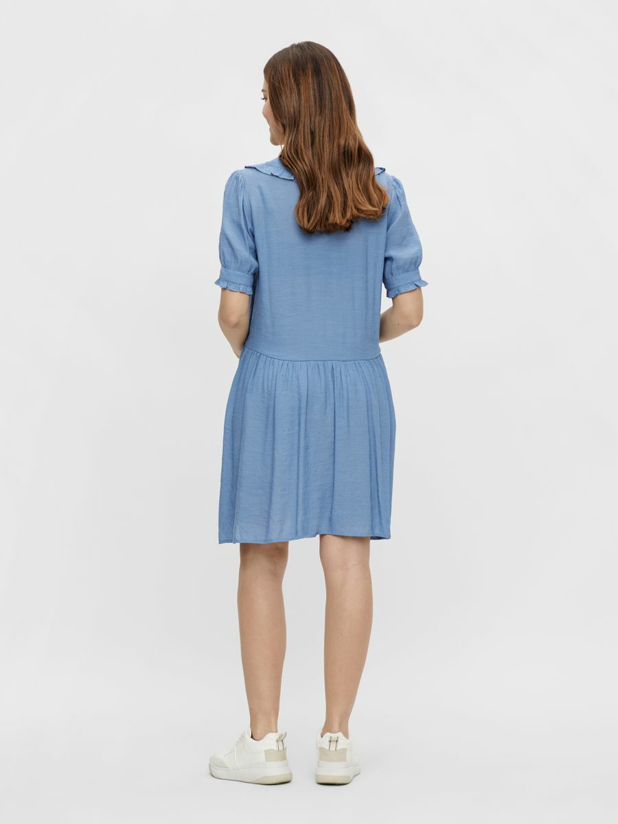 5Nl8k Odzież MAMALICIOUS Sukienka koszulowa MLEVANGA w kolorze Niebieskim 