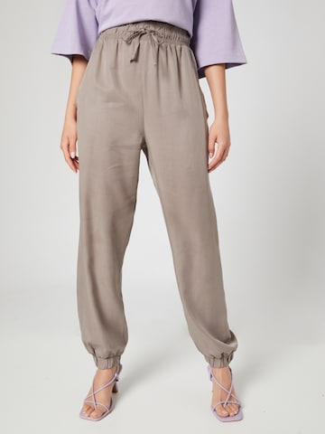 Effilé Pantalon 'Enno' Smiles en beige