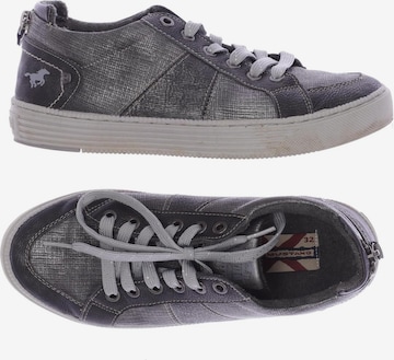 MUSTANG Sneakers & Trainers in 37 in Grey: front