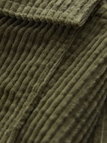 Next Tapered Hose in Grün