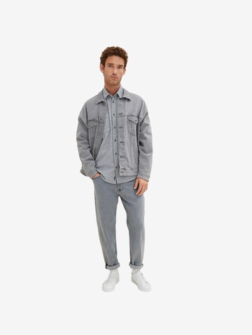 TOM TAILOR Regular fit Button Up Shirt in Grey