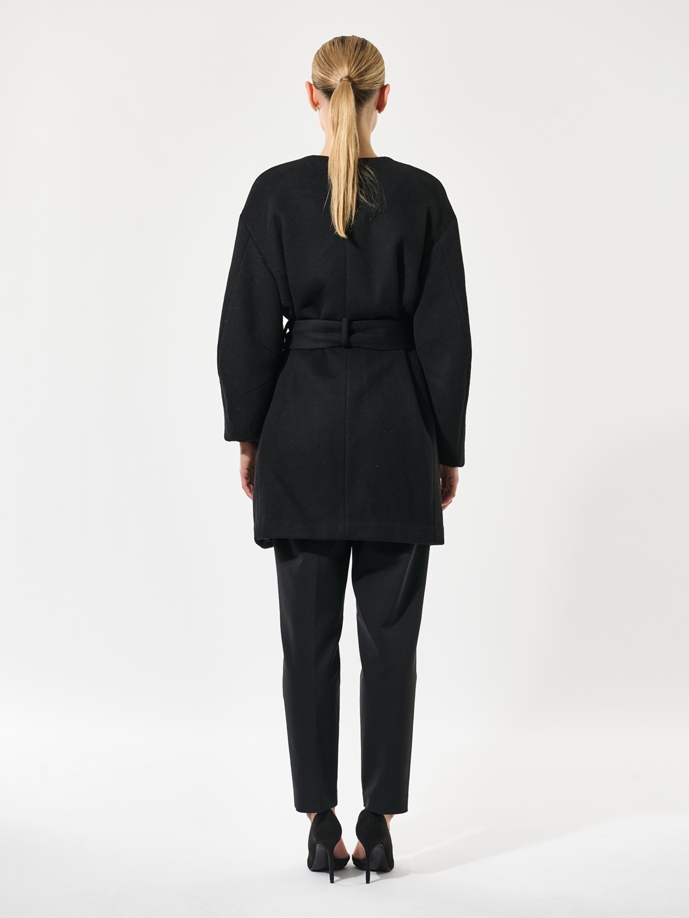 Dea Kudibal - Chaqueta de entretiempo ' CheriDEA ' en negro