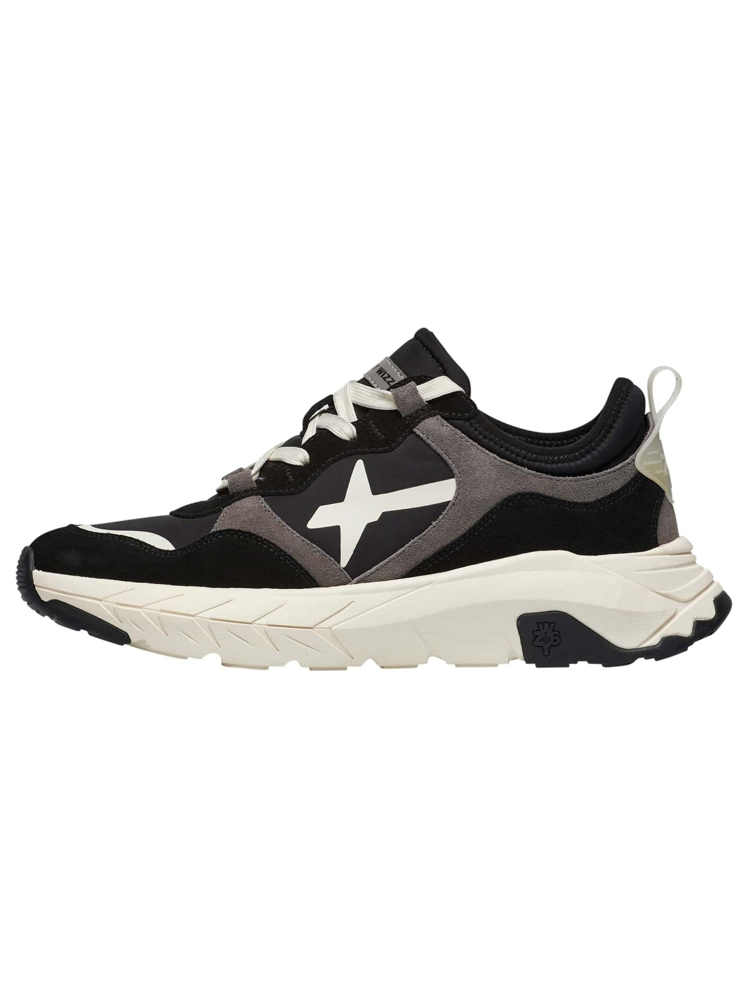 W6YZ Sneakers 'NEXT-M.' in Black: front