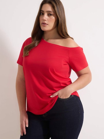 Trendyol Curve - Camiseta en rojo: frente