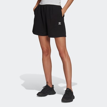 ADIDAS ORIGINALS Shorts in Schwarz: front