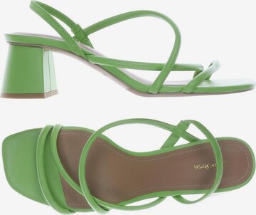 & Other Stories Sandals & High-Heeled Sandals in 40 in Green: front
