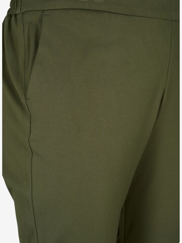 Coupe slim Pantalon 'Jmaddie' Zizzi en vert