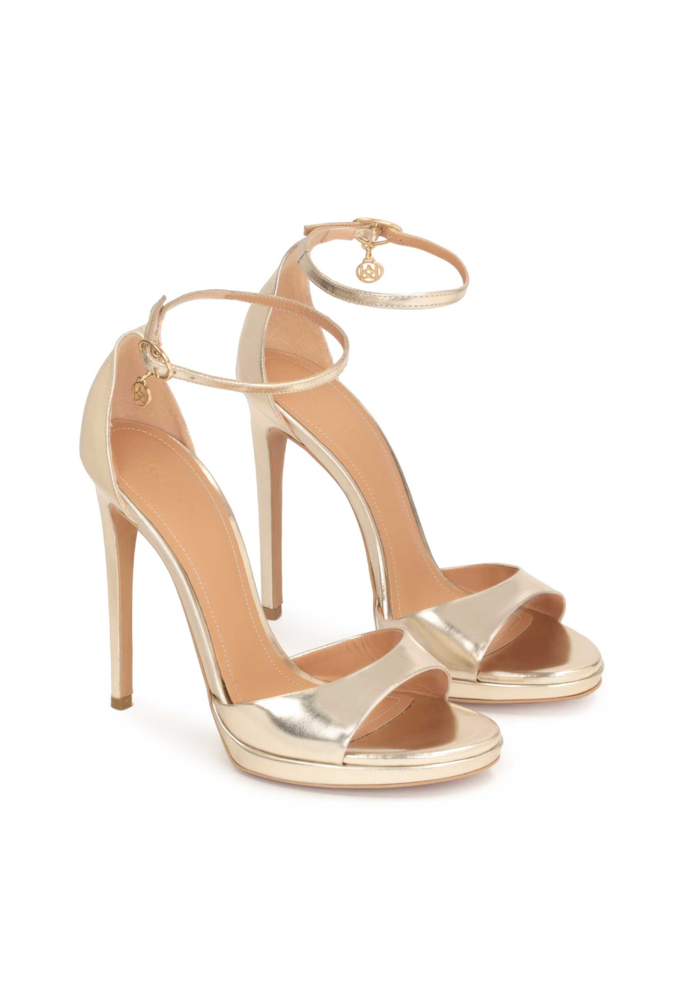 Kazar Sandali s paščki | zlata barva