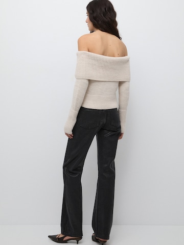 Pull&Bear Sweater in Beige