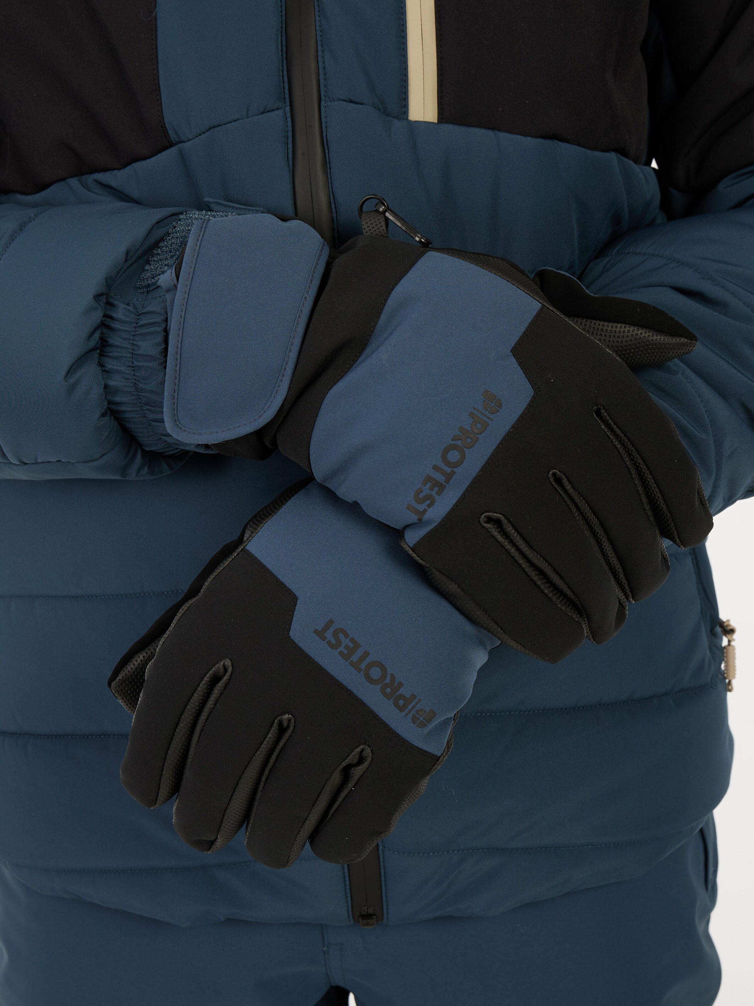 Gants de sport 'PRTRAZOR' PROTEST en bleu : devant