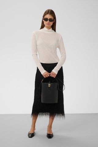 SOAKED IN LUXURY Skuldertaske 'Navarro ' i sort