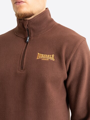 LONSDALE Trui 'Lostock' in Bruin