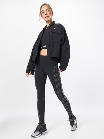 NIKE Skinny Sportsbukser i sort