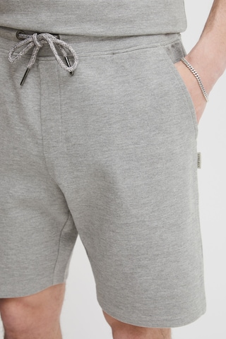 BLEND Regular Pants 'Prottoku' in Grey
