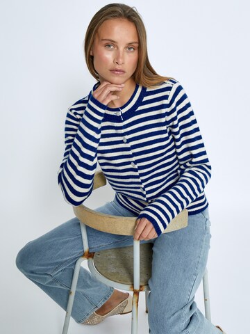 Peppercorn Strickjacke in Blau