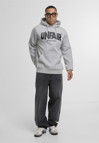Unfair Athletics Sweatshirt in Grijs