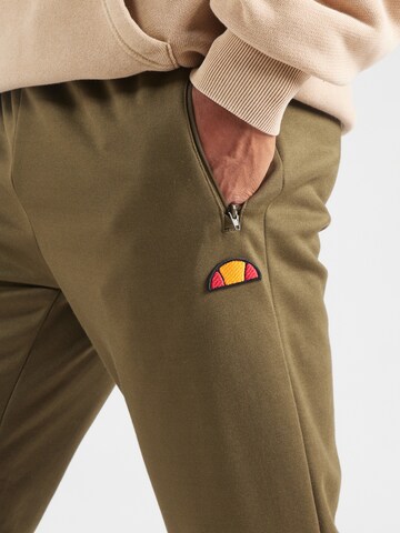 ELLESSE Tapered Hose 'Bertoni' in Grün