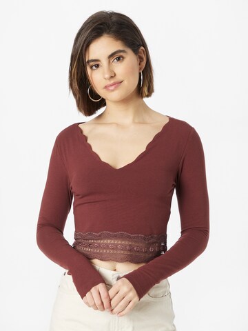 ABOUT YOU Shirt 'Manuela' in Brown: front