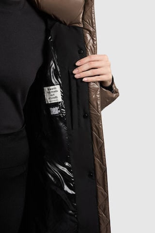 Cappotto invernale ' MAUDE ' di khujo in marrone