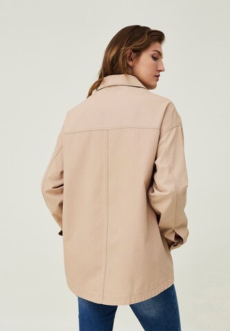 Lexington Jacke 'EDIE' in Beige