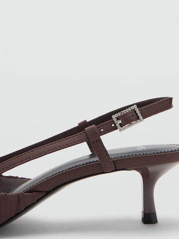 MANGO Slingpumps 'Dobla' in Braun